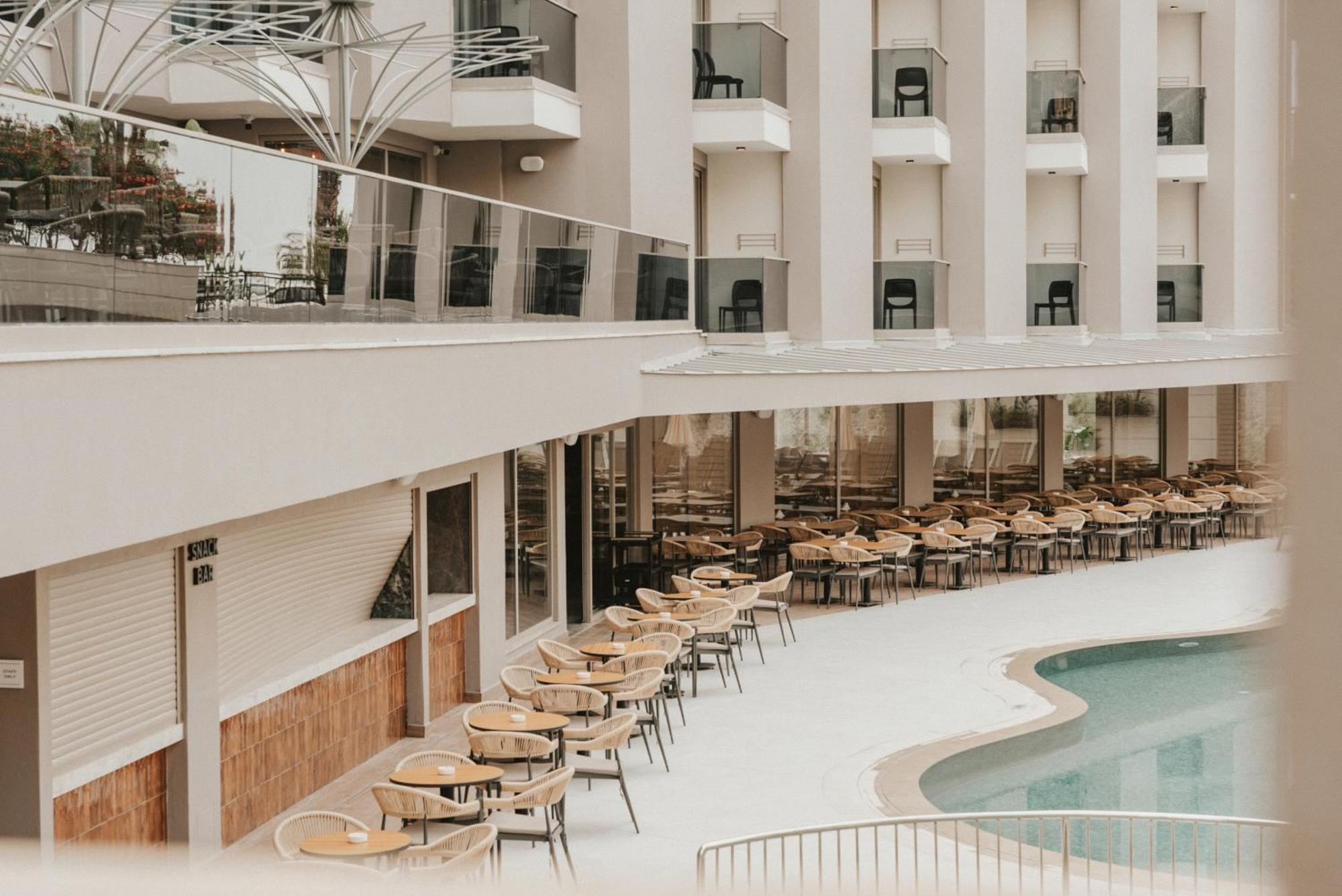 Kleopatra Dreams Beach Hotel อลันยา ภายนอก รูปภาพ
